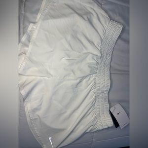 White nike shorts
